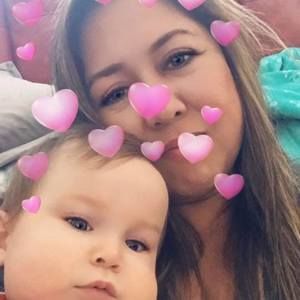 Meet your Posher, Mia